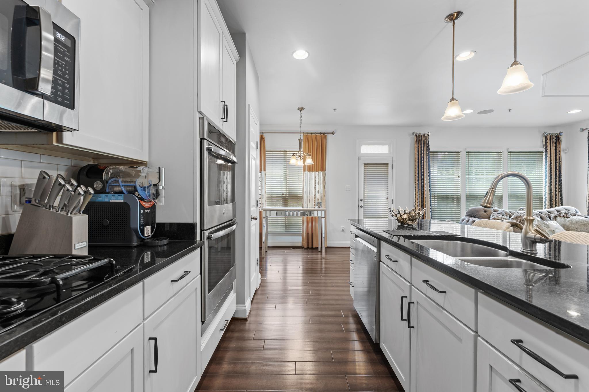 BRICK YARD STATION - Residential