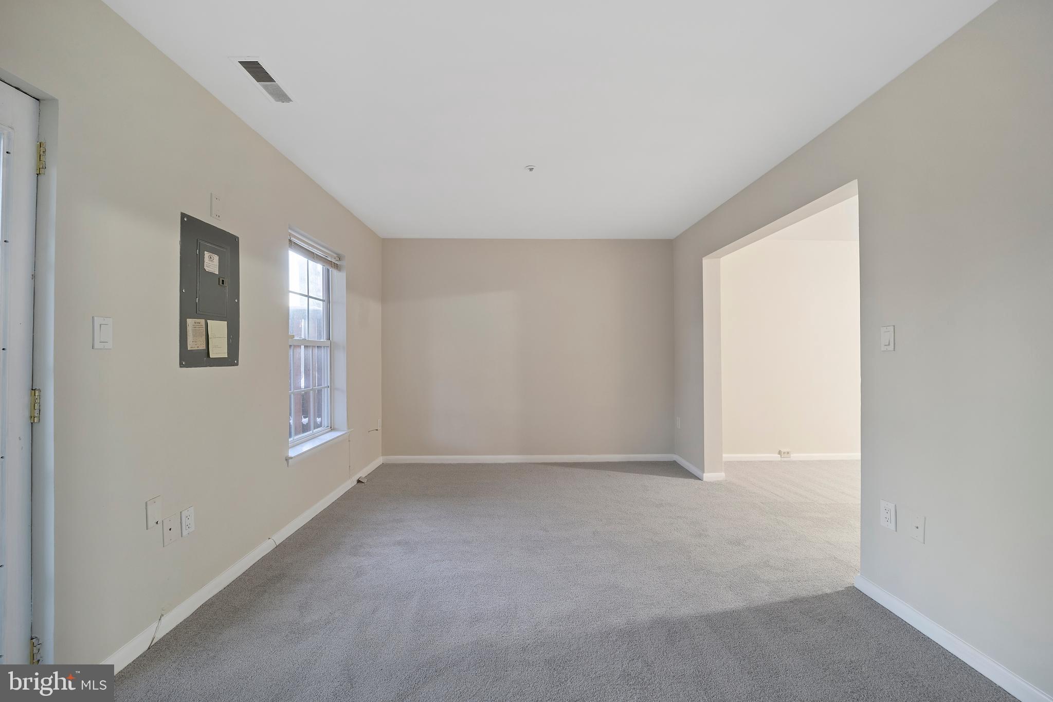 REGENCY TOWNS - Residential