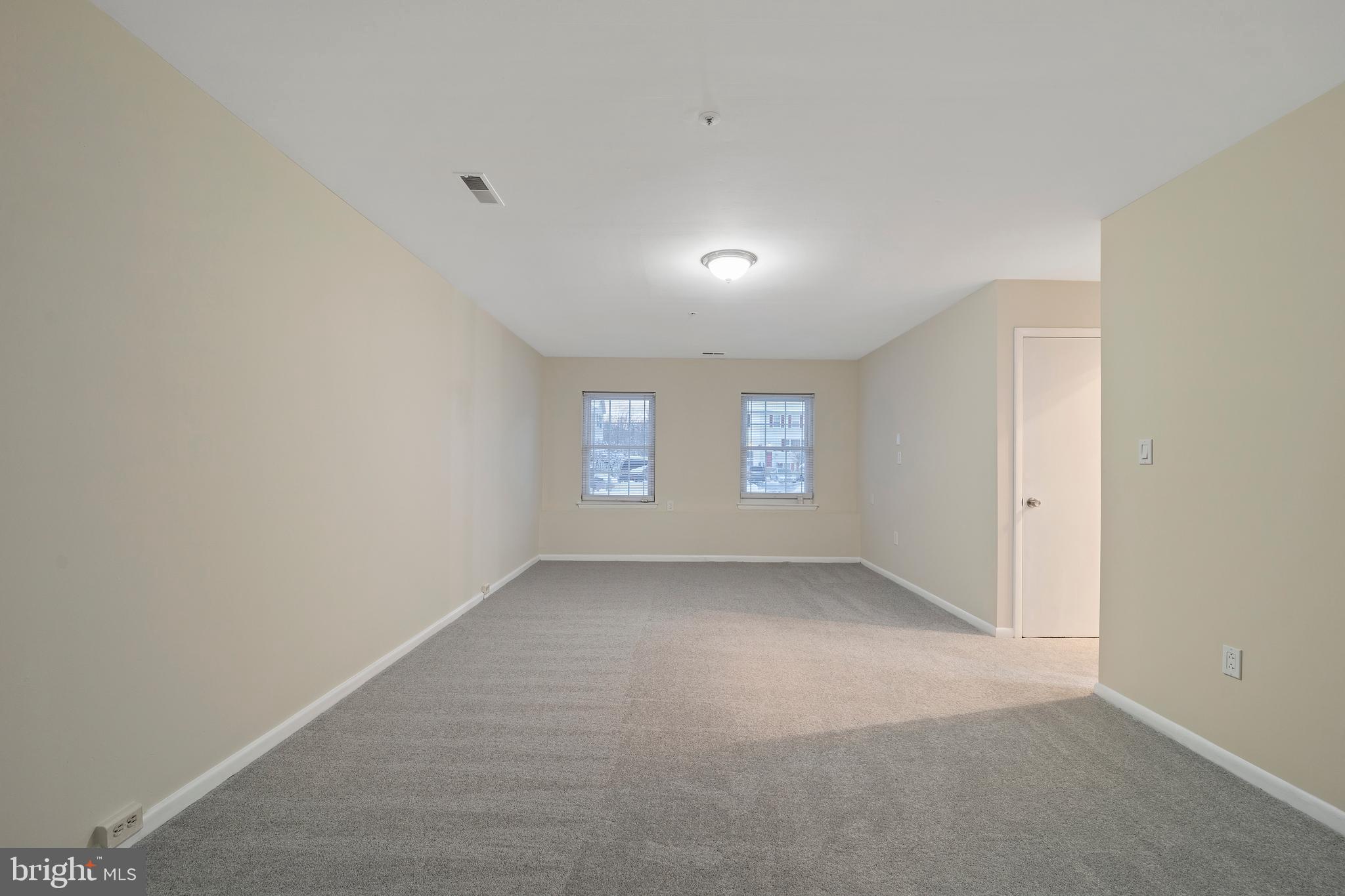 REGENCY TOWNS - Residential