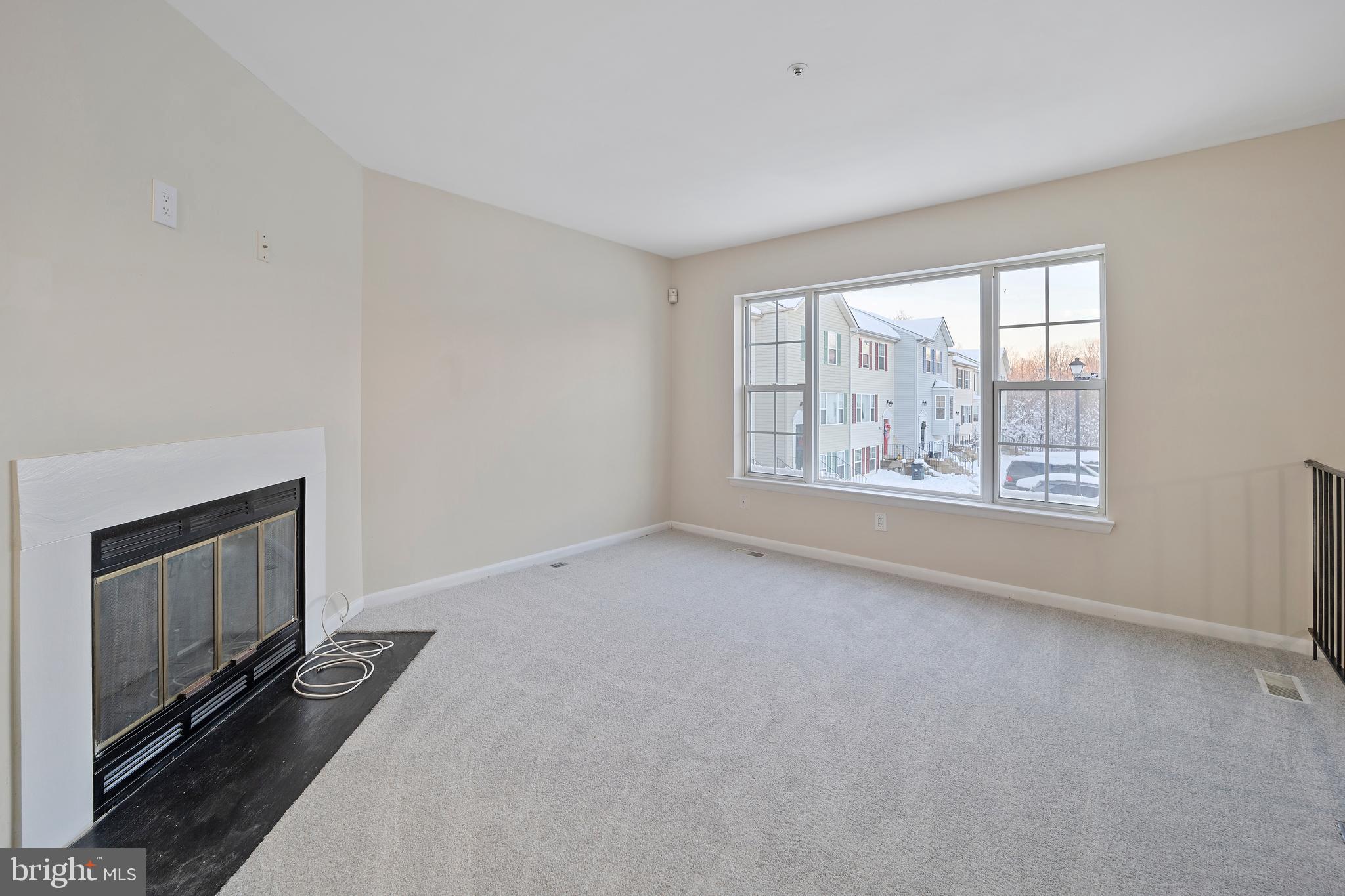 REGENCY TOWNS - Residential