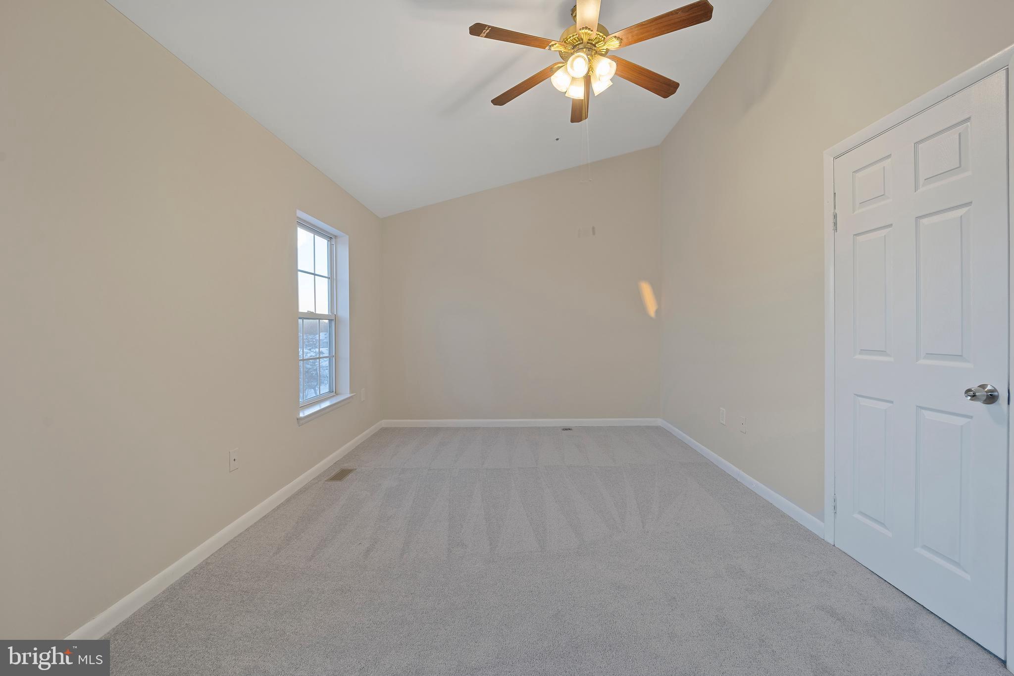 REGENCY TOWNS - Residential