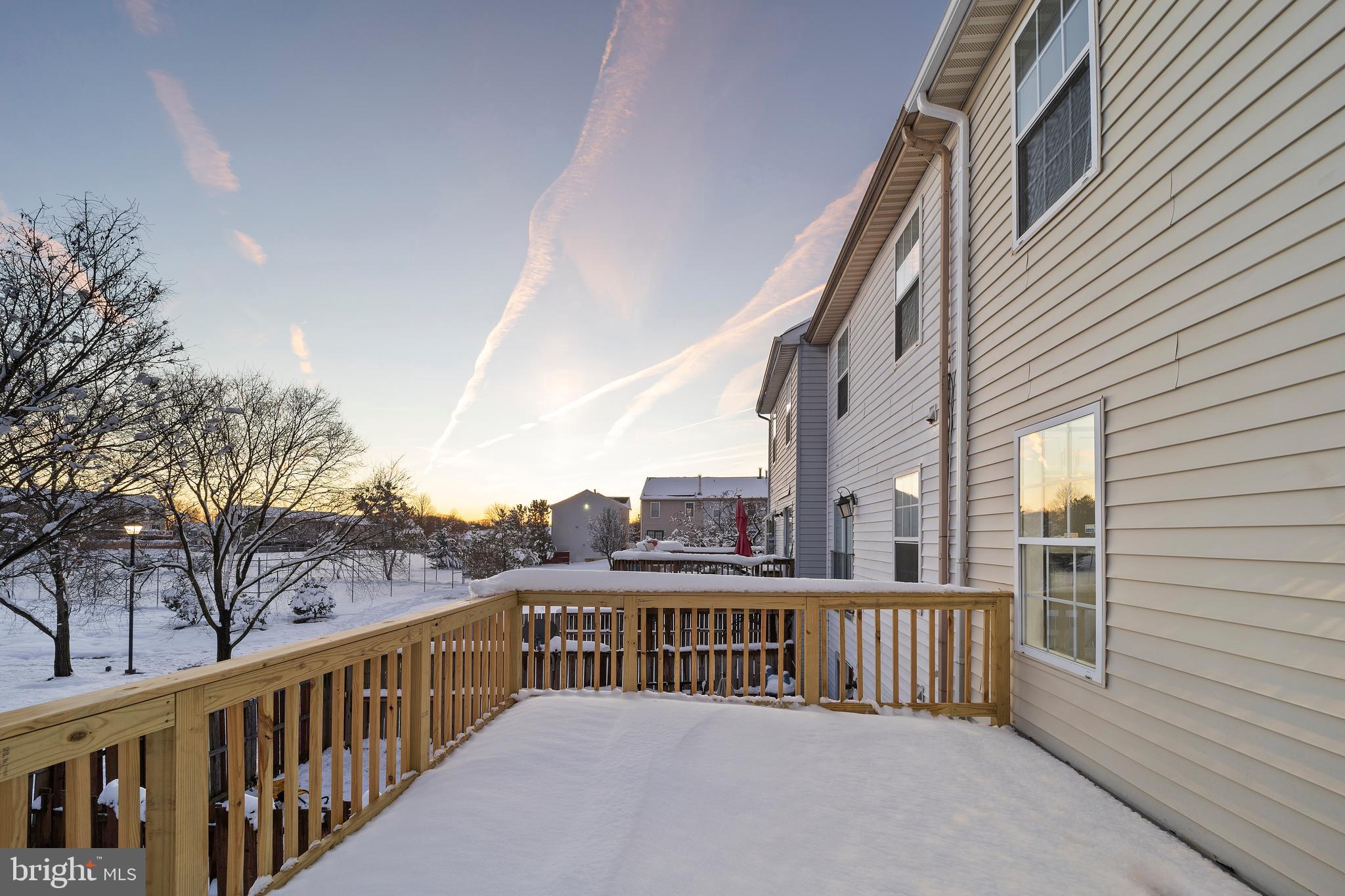 REGENCY TOWNS - Residential