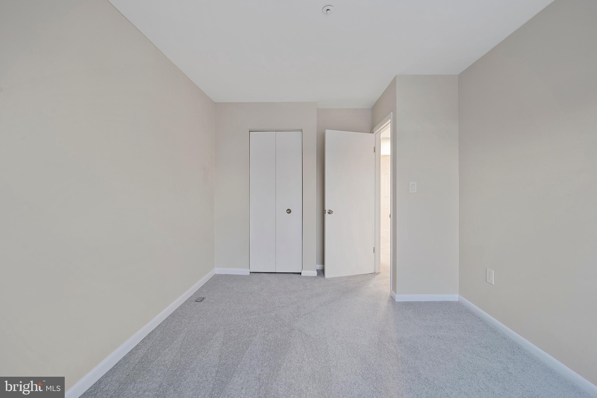 REGENCY TOWNS - Residential