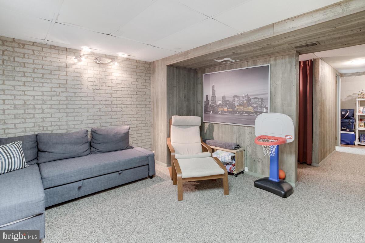 BELMONT SOUTH - Residential