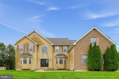 111 AMBERWOOD DRIVE BEAR DE 19701