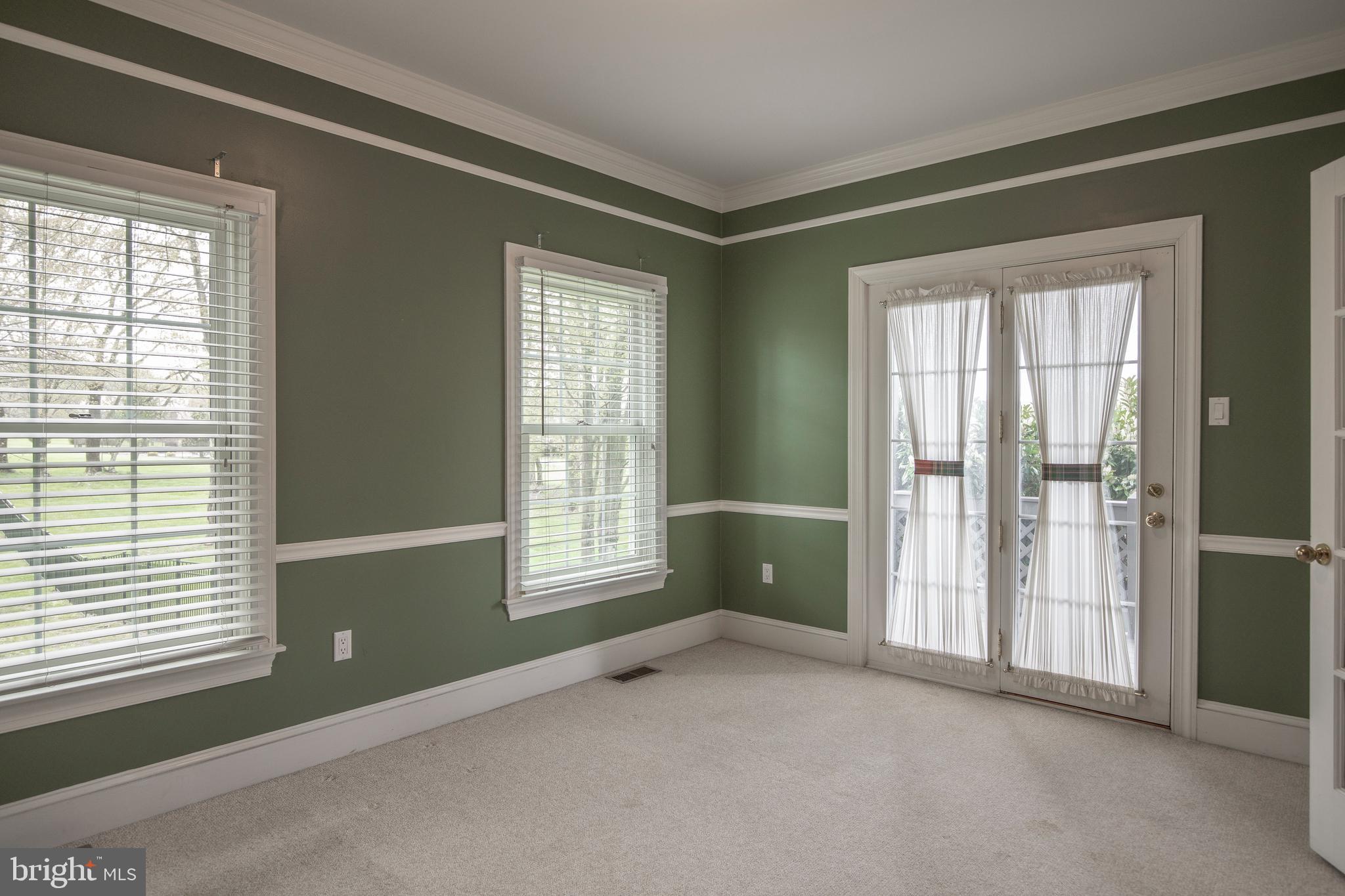 HIDDEN LAKE - Residential