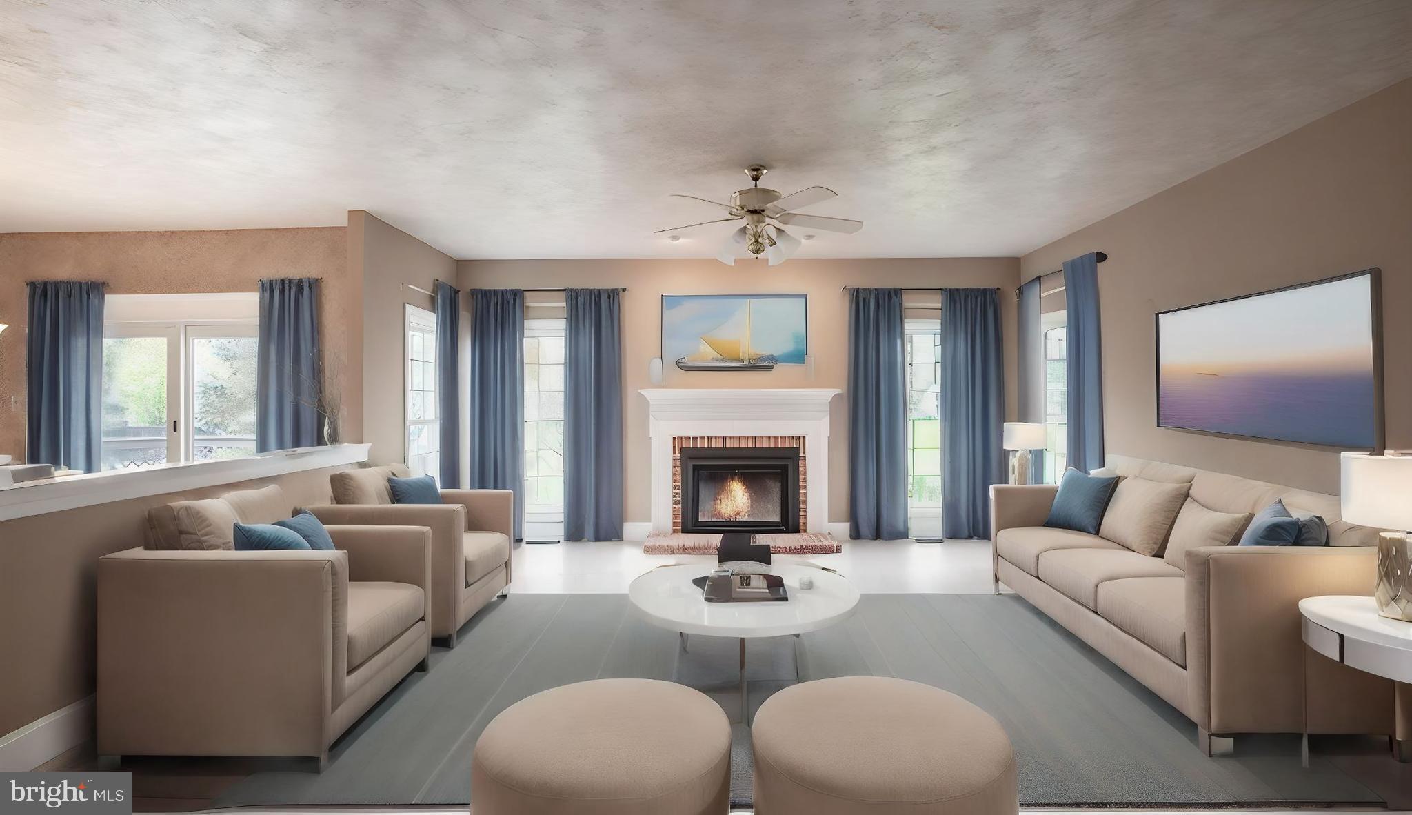 HIDDEN LAKE - Residential