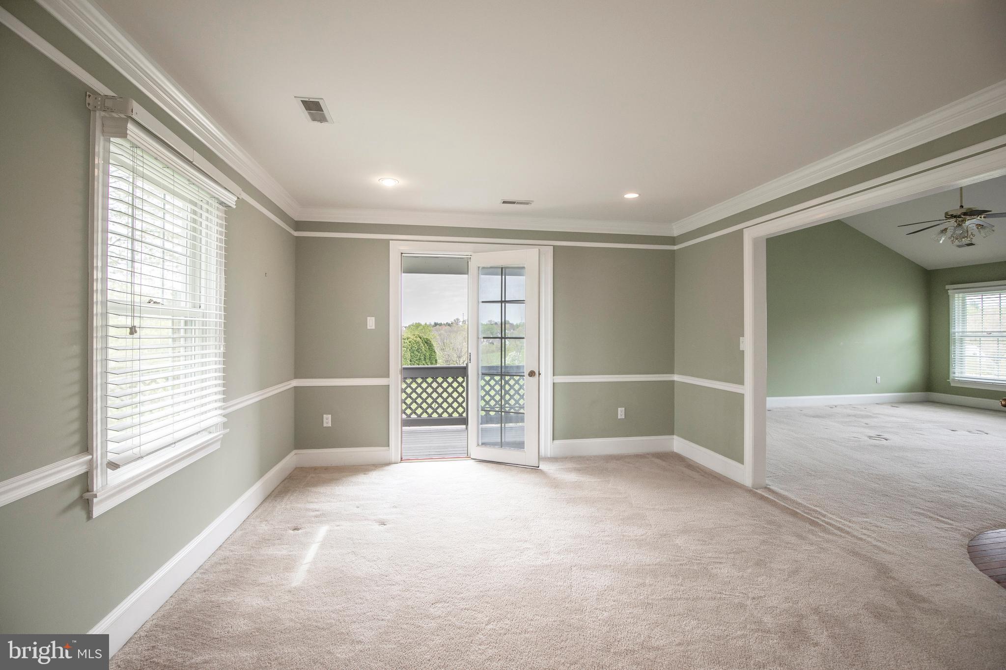 HIDDEN LAKE - Residential