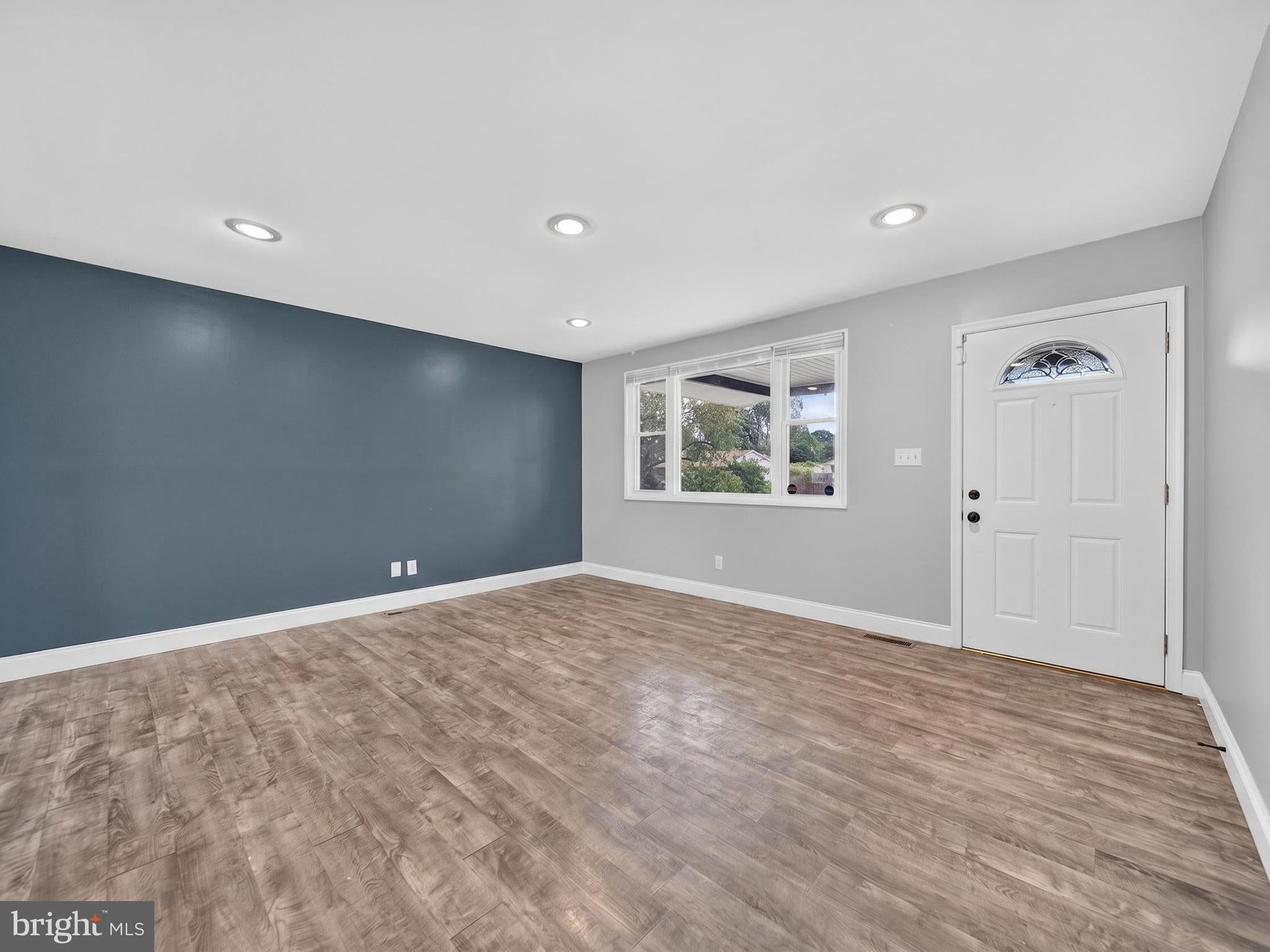 504 HAMLEN ROAD
