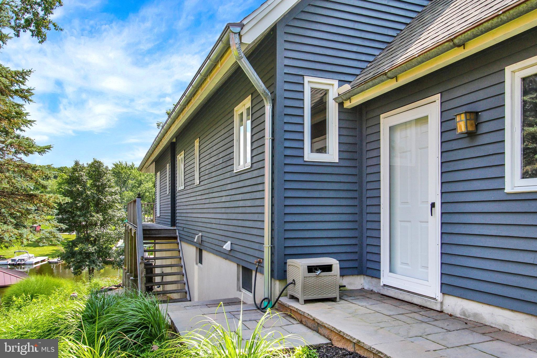 276 LAKE MEADE DRIVE