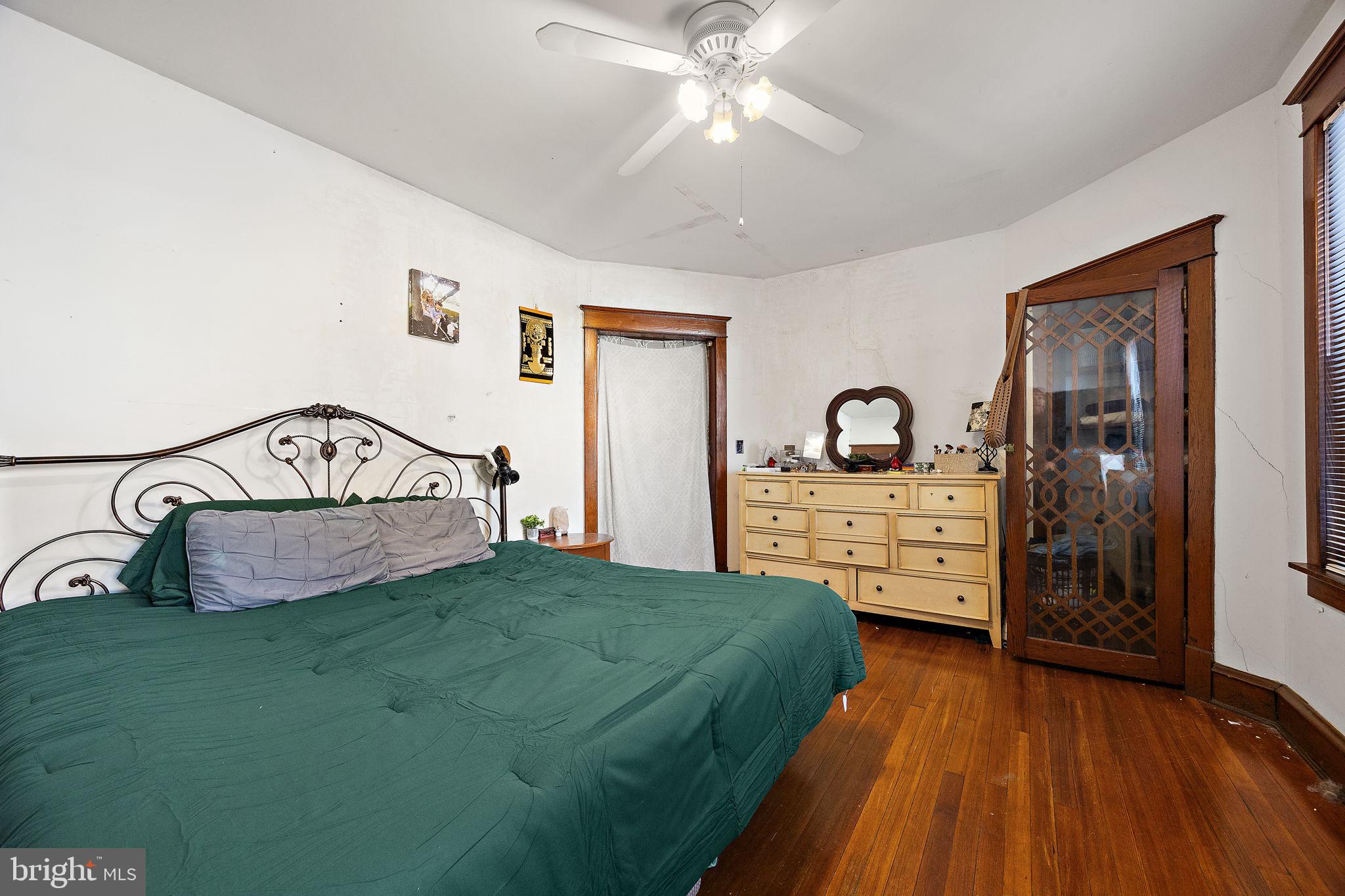 BAYNARD VILLAGE - Residential Income