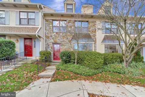 Photo of 10 Liberte Lane, CHESTERBROOK, PA 19087 (MLS # PACT2113900)