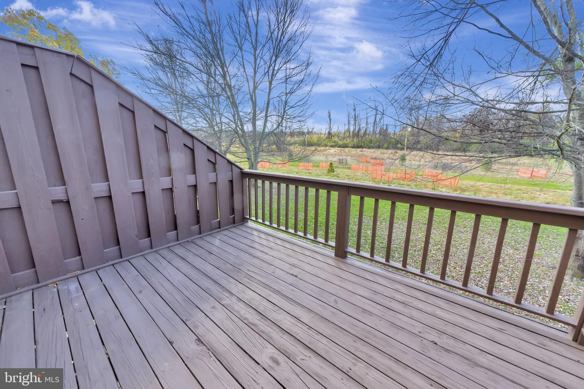 PICKET POST - Residential Lease