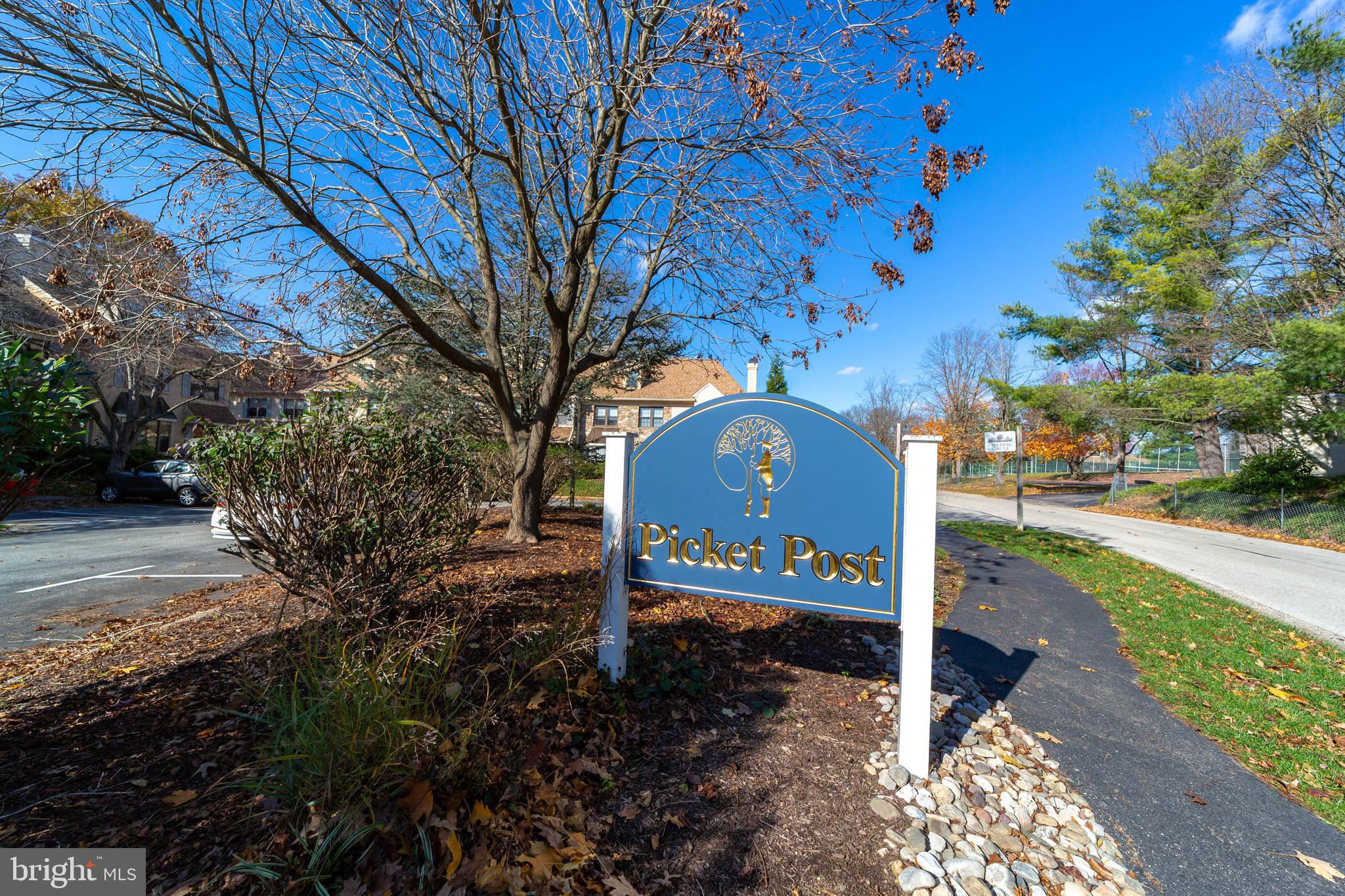 PICKET POST - Residential Lease