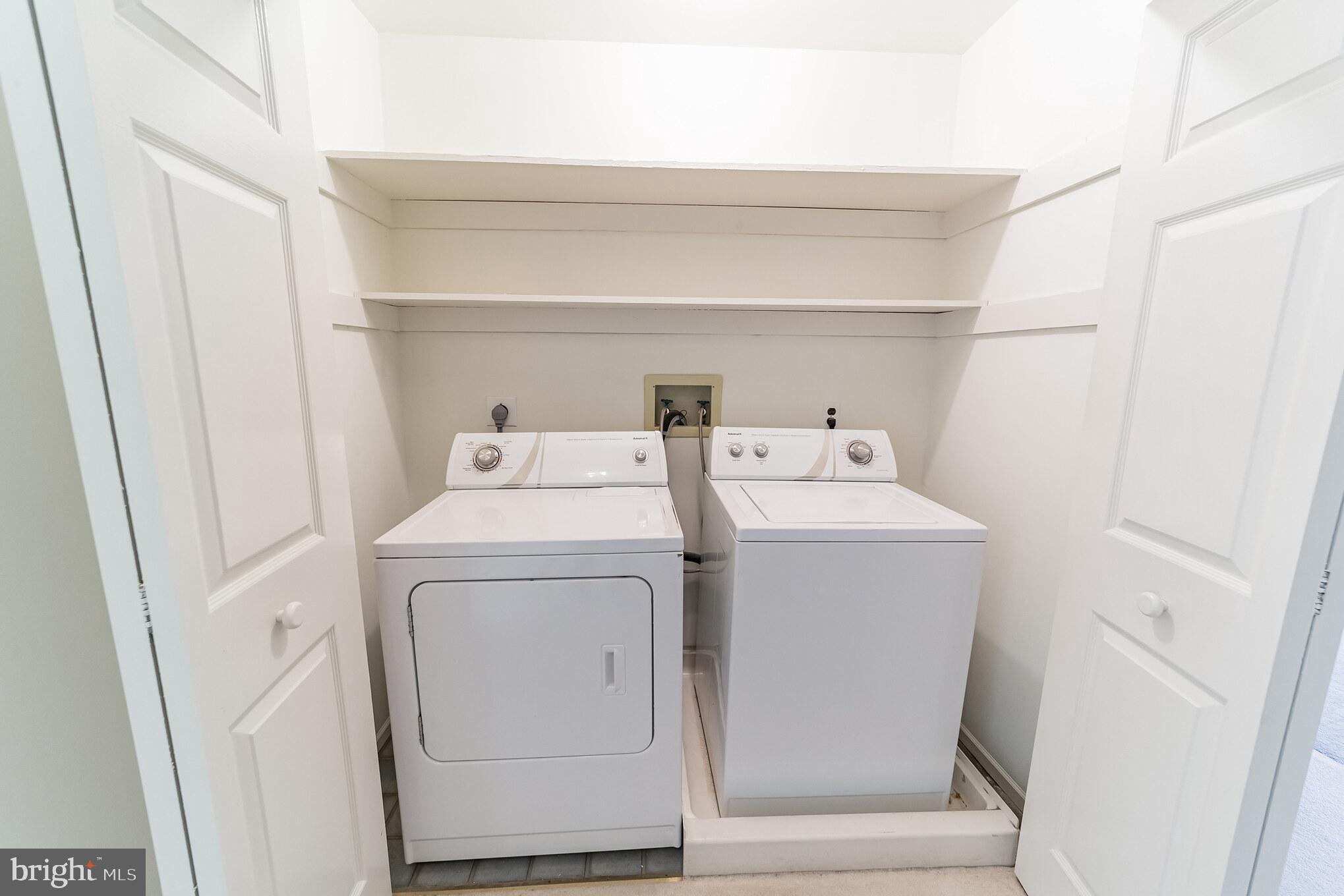 PICKET POST - Residential Lease