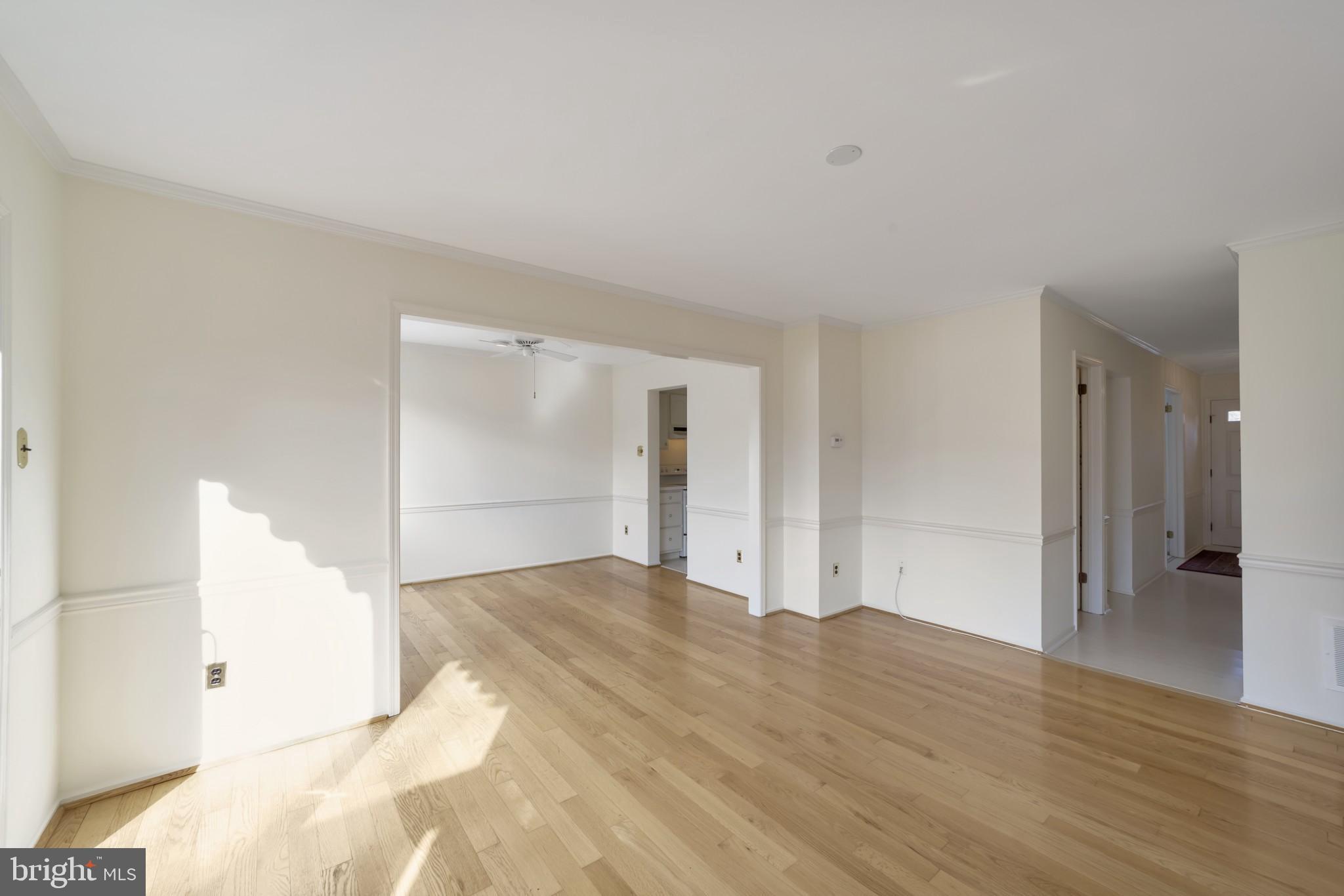 PICKET POST - Residential Lease