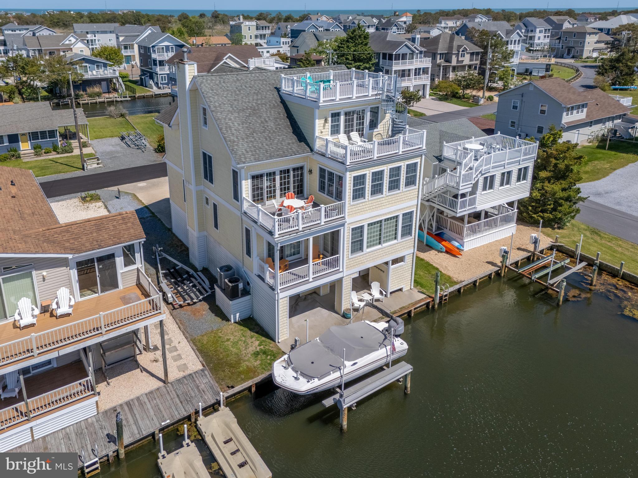 BAYVIEW PARK - Residential