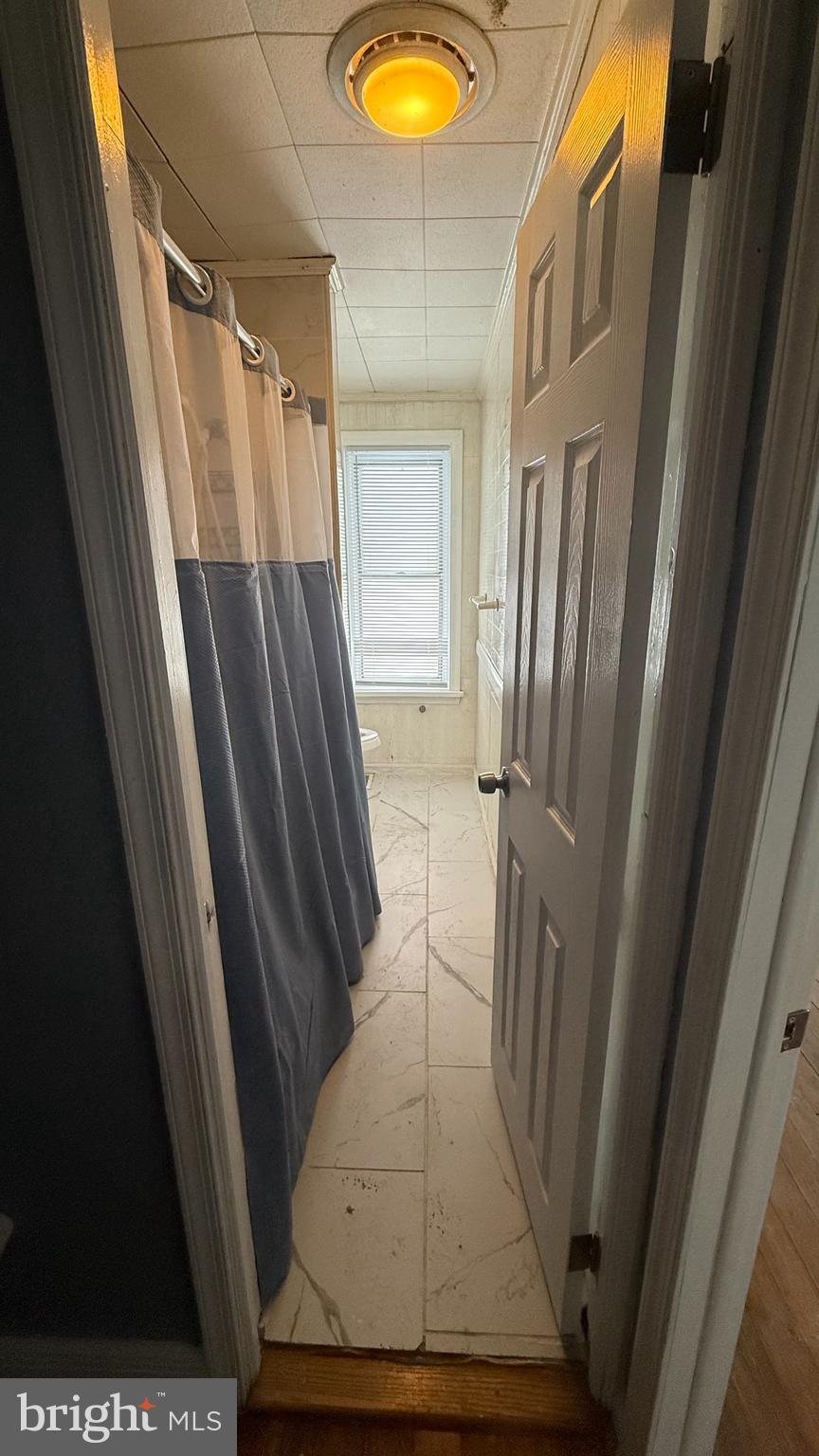 AMBLESIDE DOWNS - Residential Lease