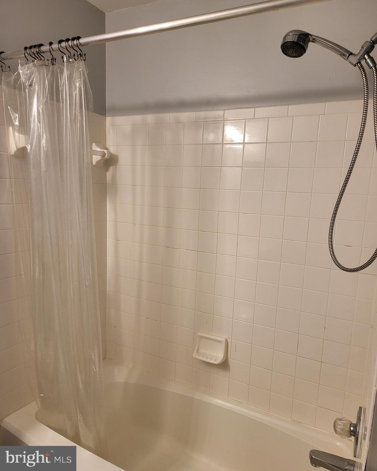 PENNSYLVANIA CROSSING - Residential