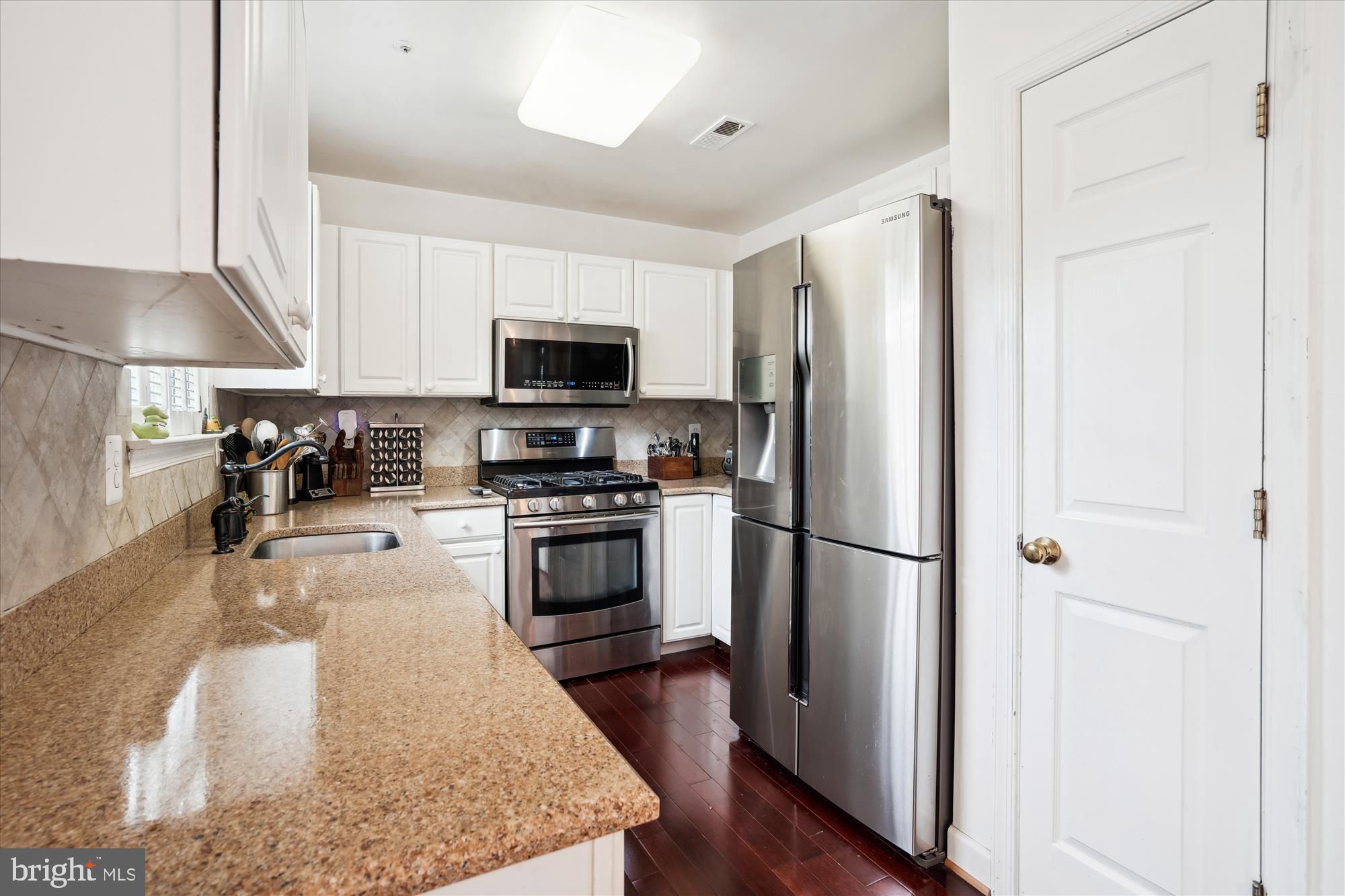 PENNSYLVANIA CROSSING - Residential