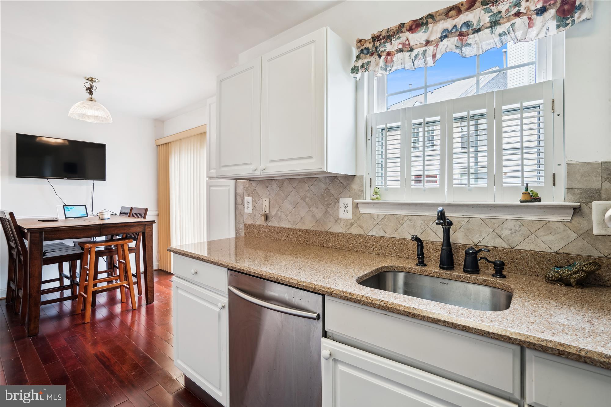 PENNSYLVANIA CROSSING - Residential