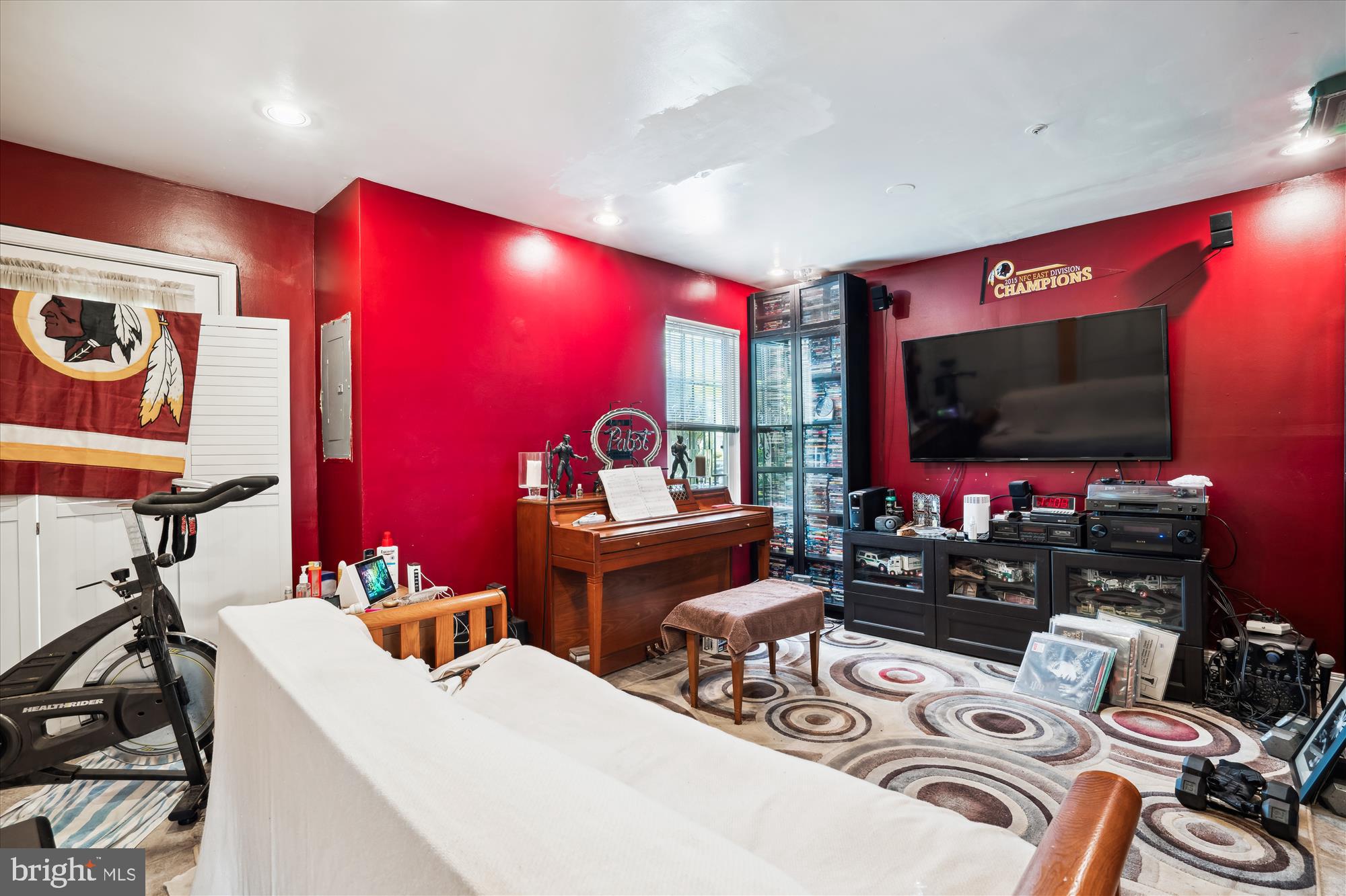 PENNSYLVANIA CROSSING - Residential