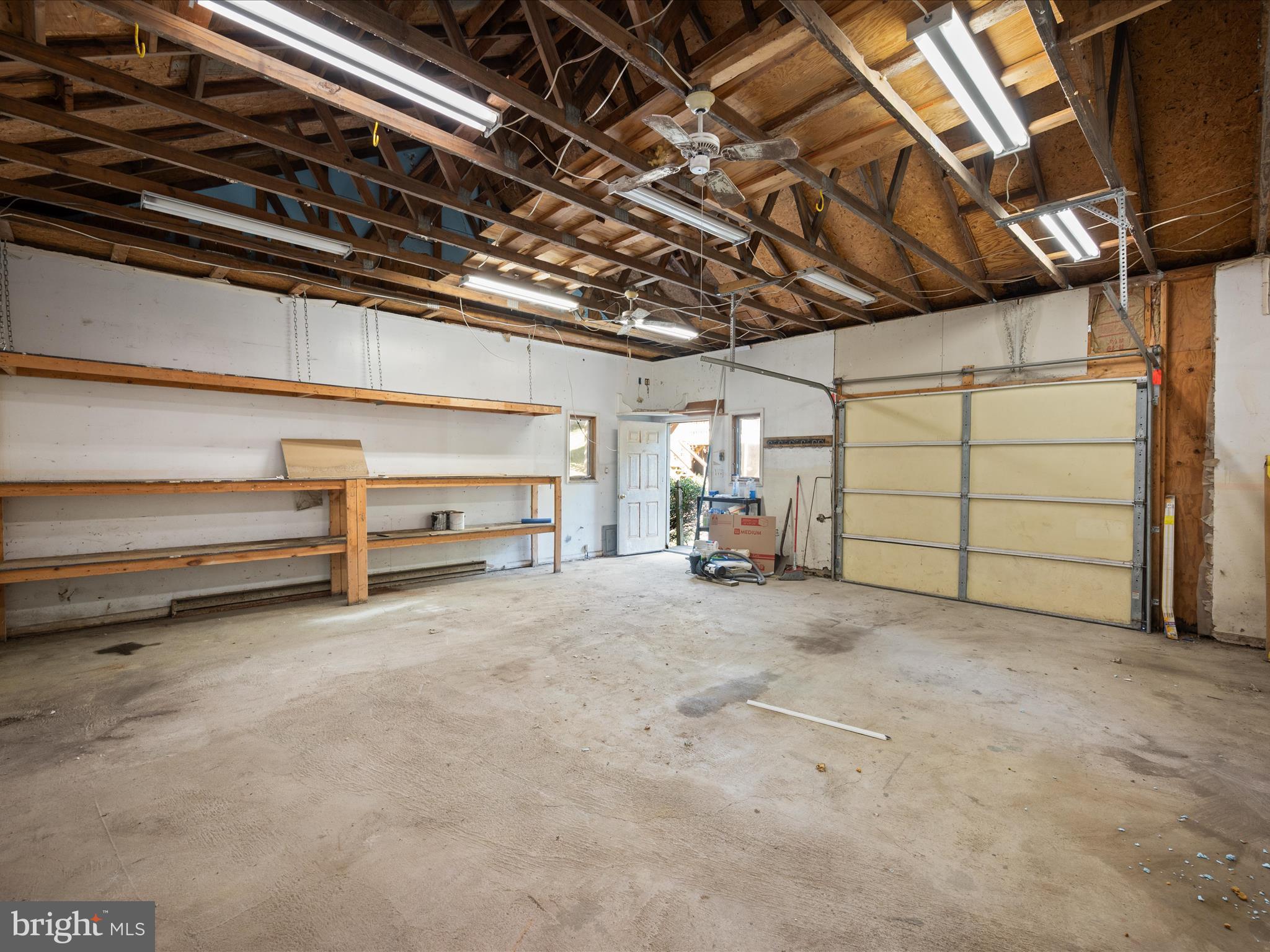 HERITAGE HILLS - Residential