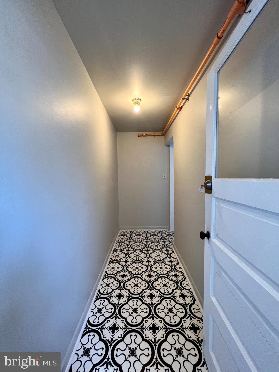 CHARLES TOWN - Residential Lease