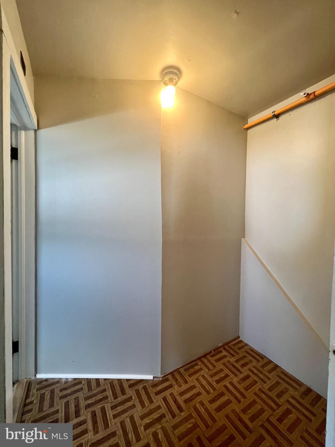 CHARLES TOWN - Residential Lease