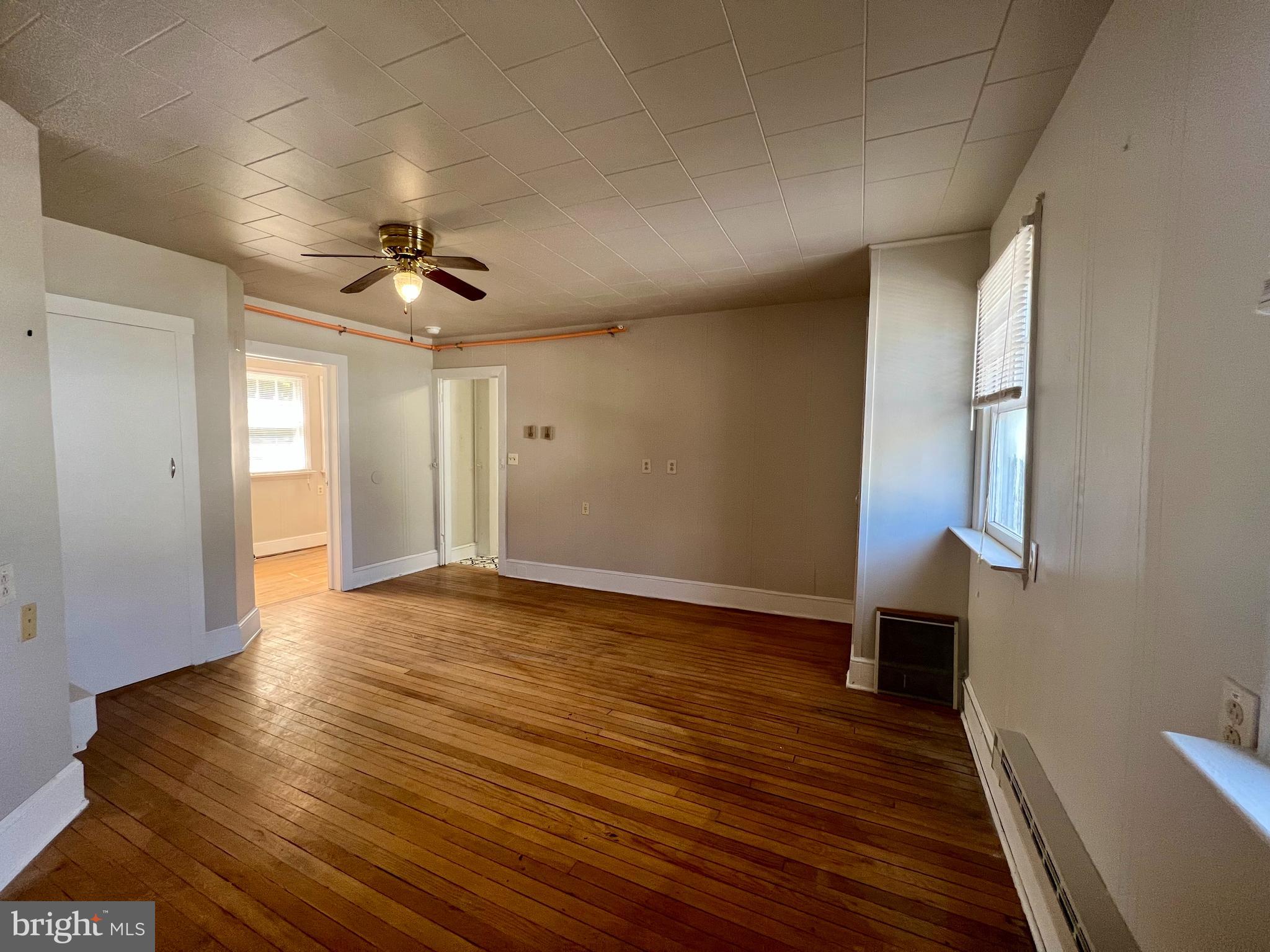 CHARLES TOWN - Residential Lease