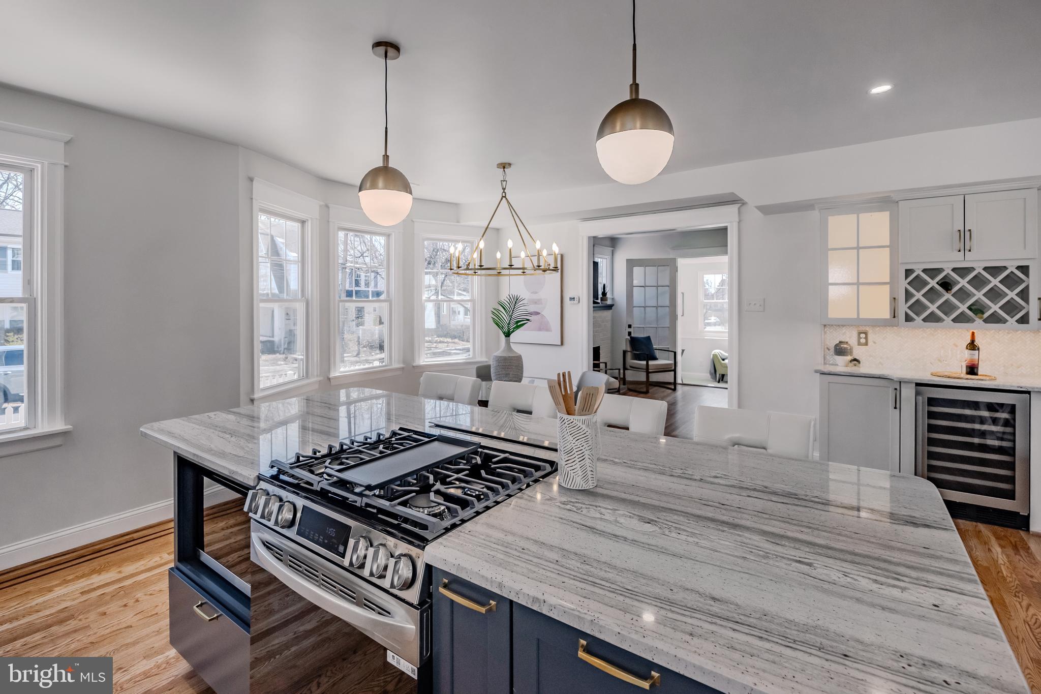 BROOKLINE - Residential