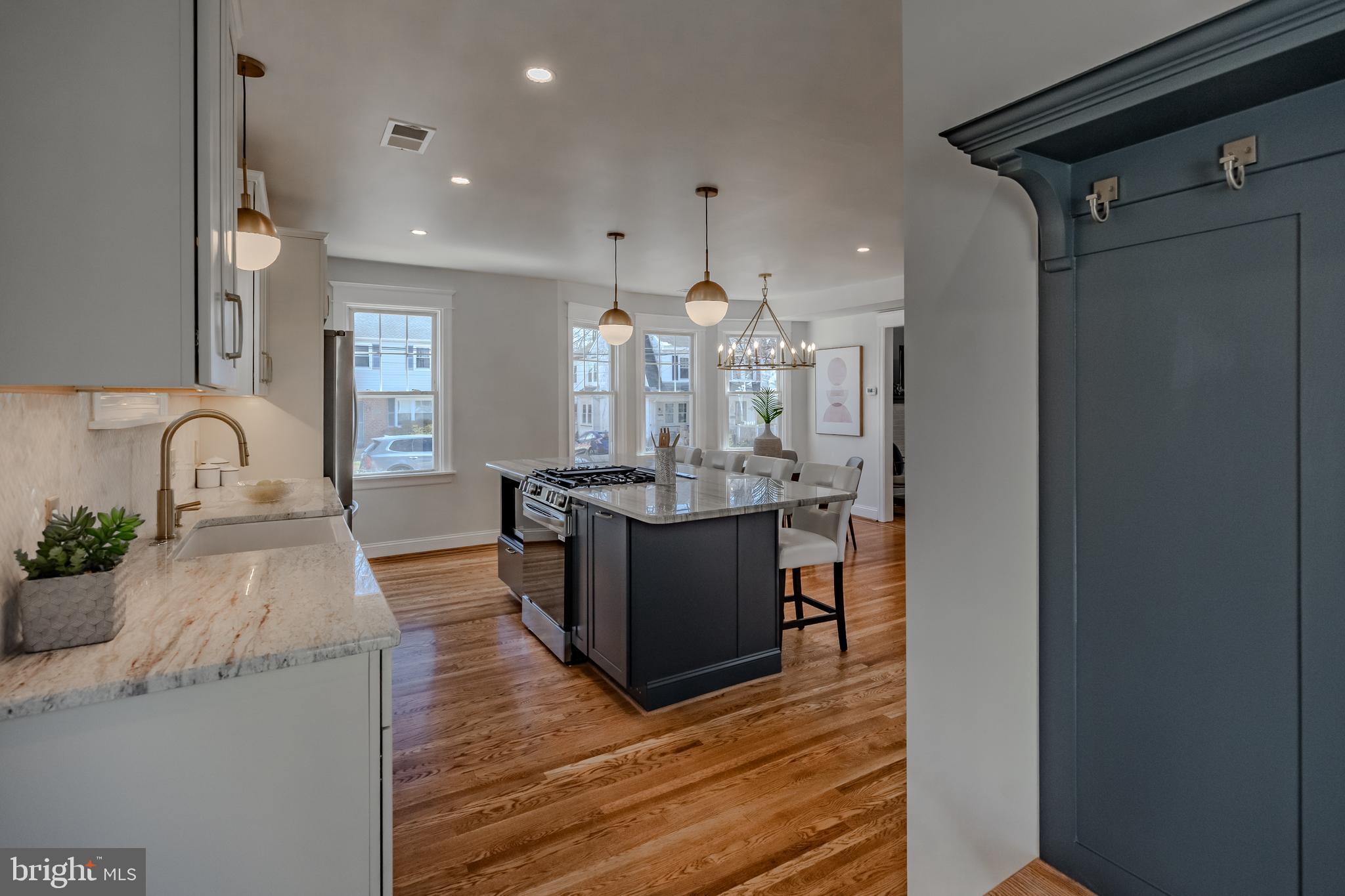 BROOKLINE - Residential