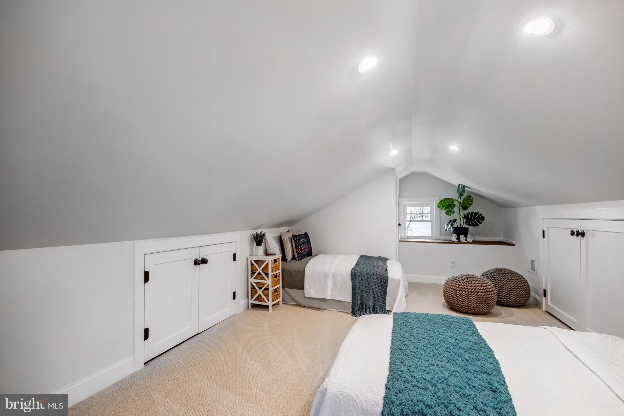 BROOKLINE - Residential