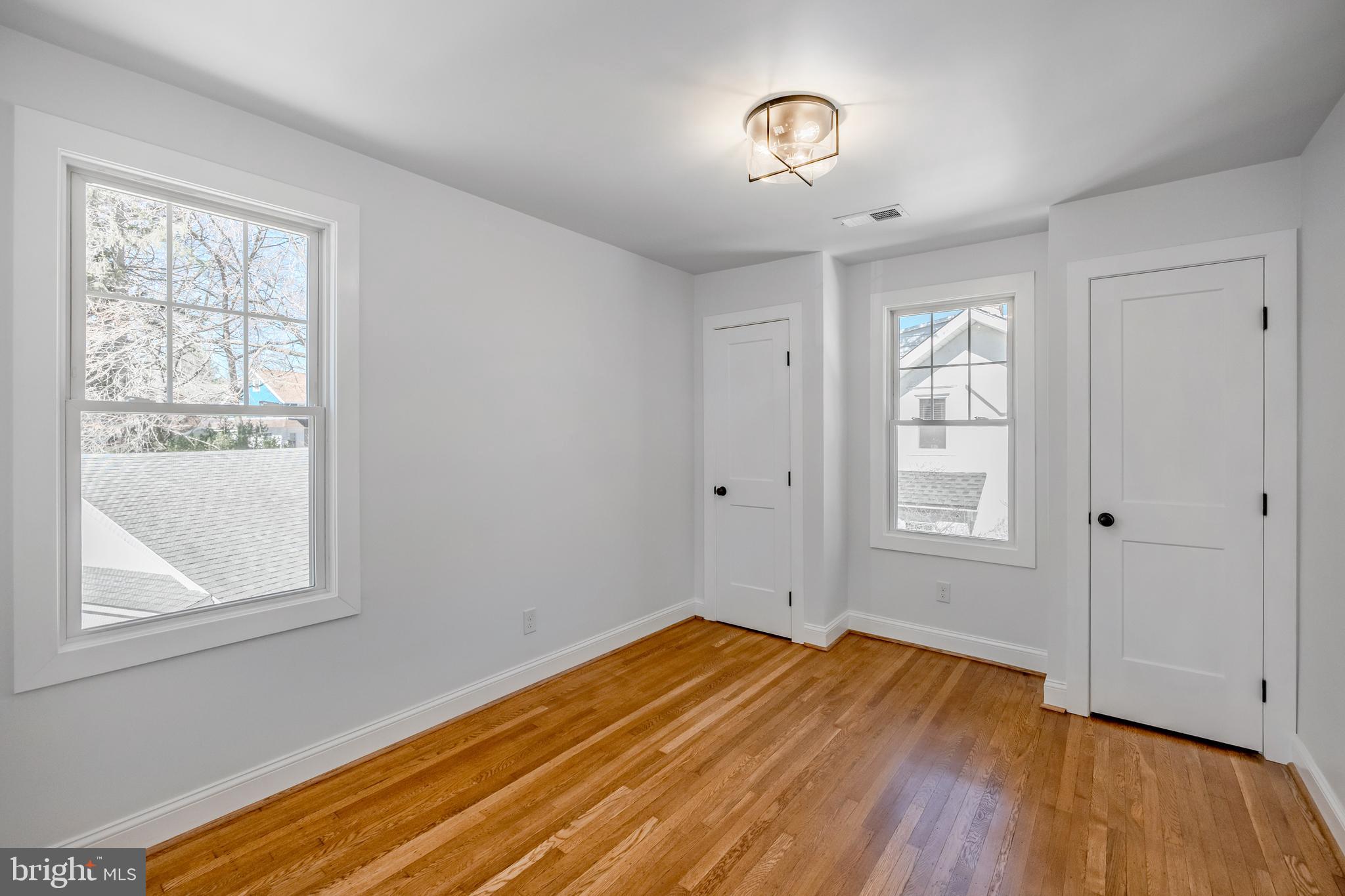 BROOKLINE - Residential