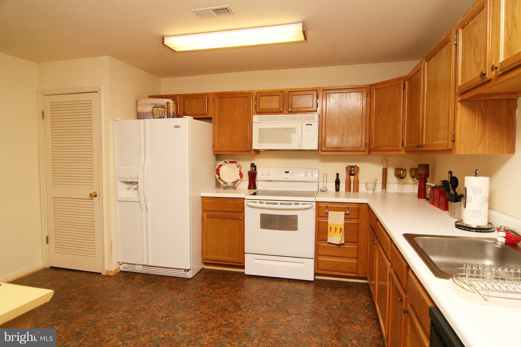 FOXRIDGE - Residential Lease