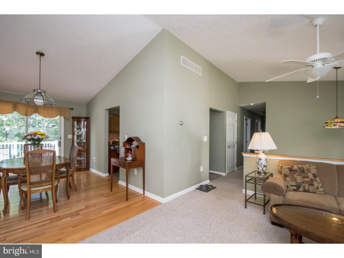 COLONIAL RIDGE - Residential