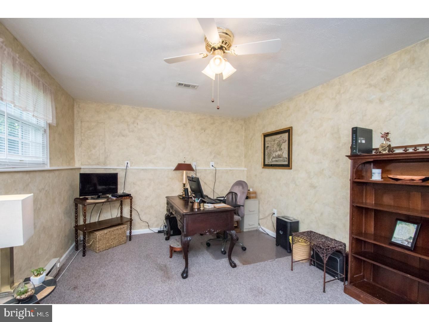 COLONIAL RIDGE - Residential