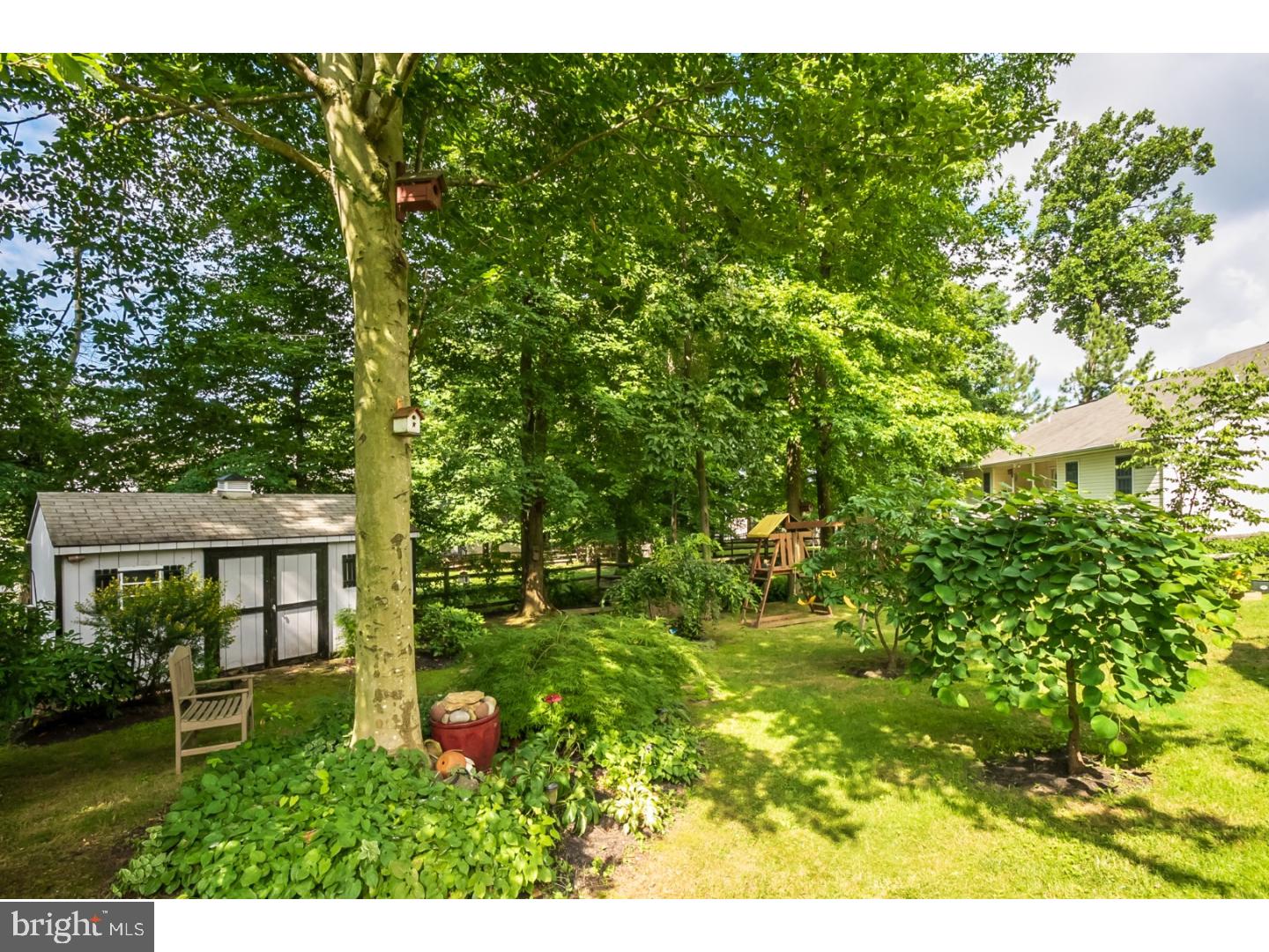 COLONIAL RIDGE - Residential