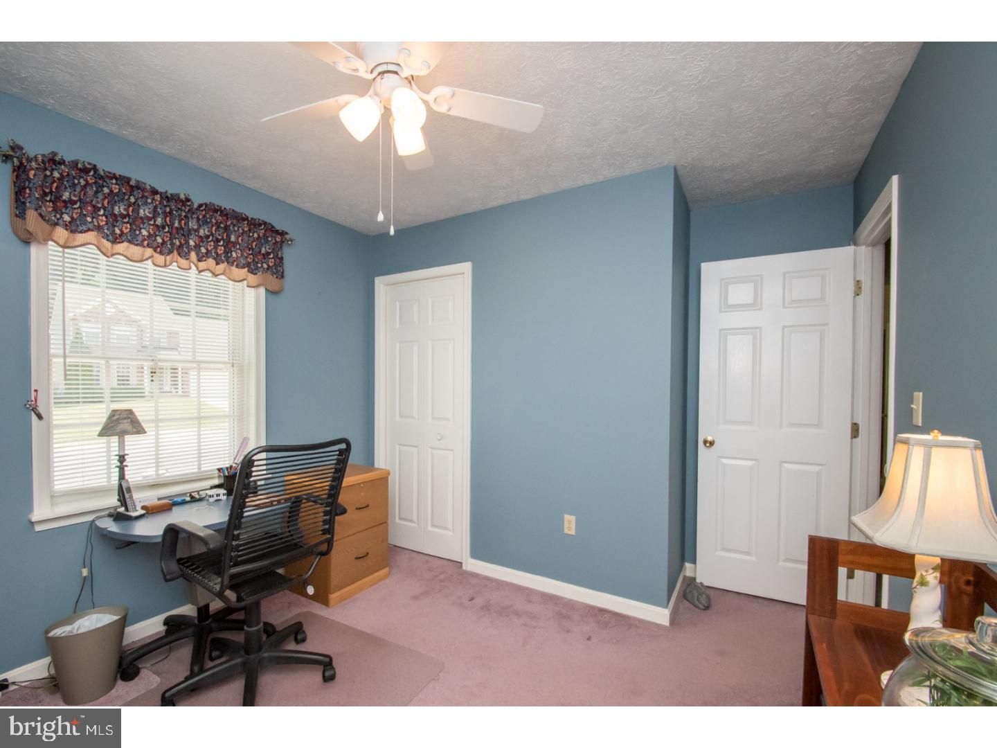 COLONIAL RIDGE - Residential