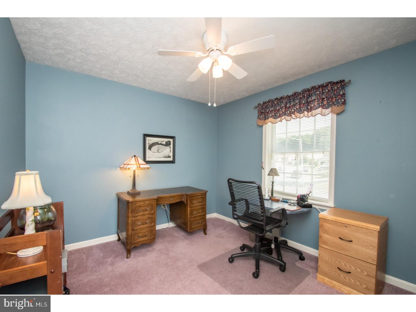 COLONIAL RIDGE - Residential