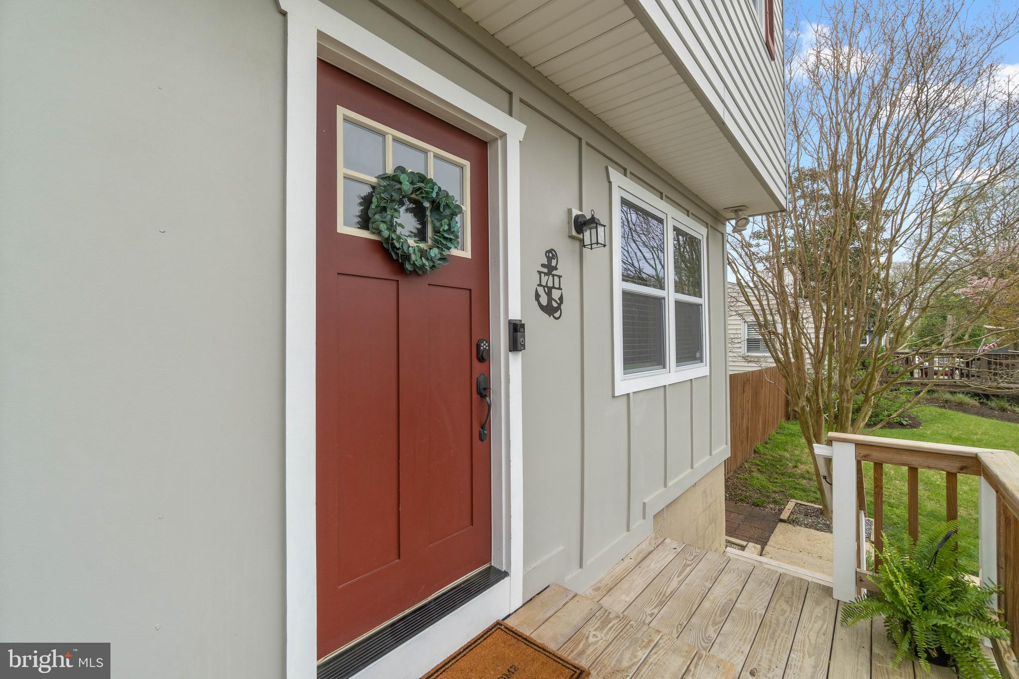 WOODLAND BEACH - Residential