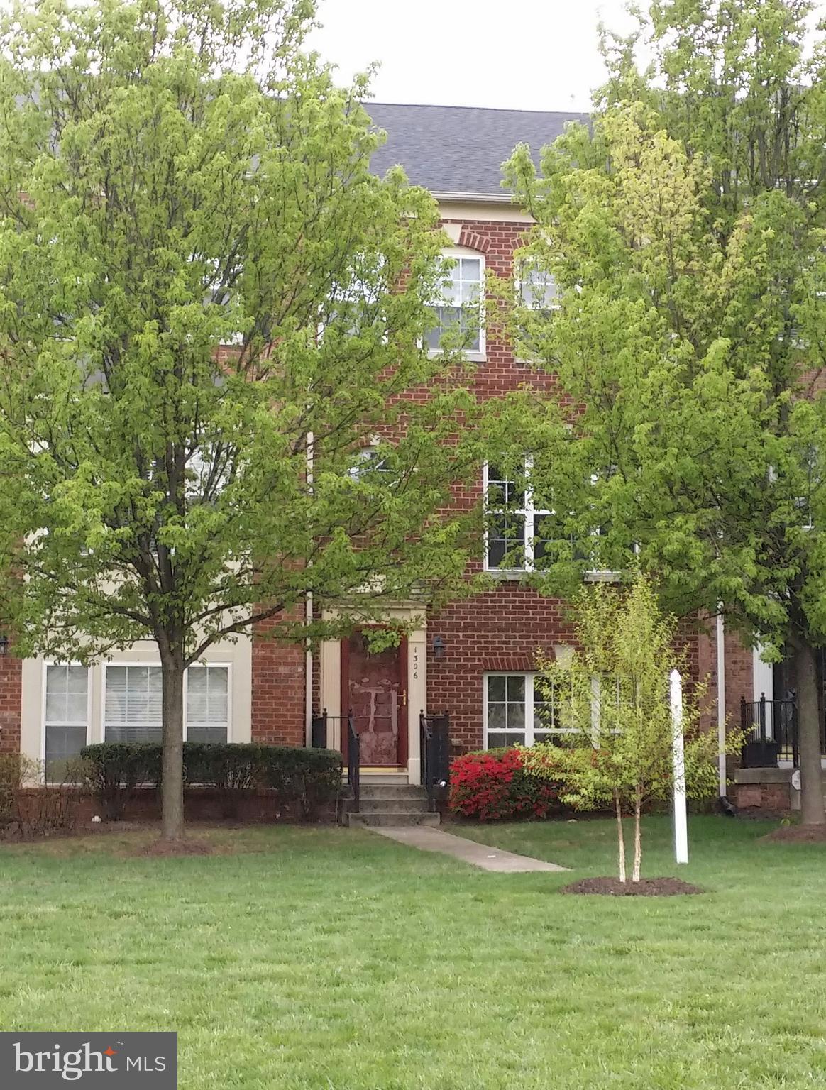 VILLAGE OF IDLEWILD - Residential Lease