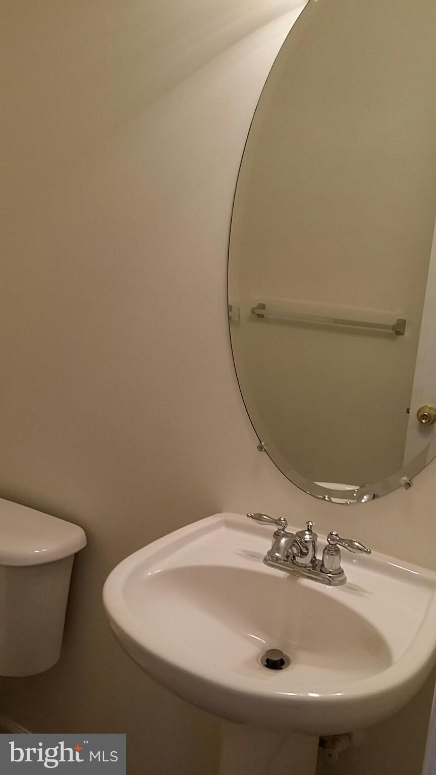 VILLAGE OF IDLEWILD - Residential Lease