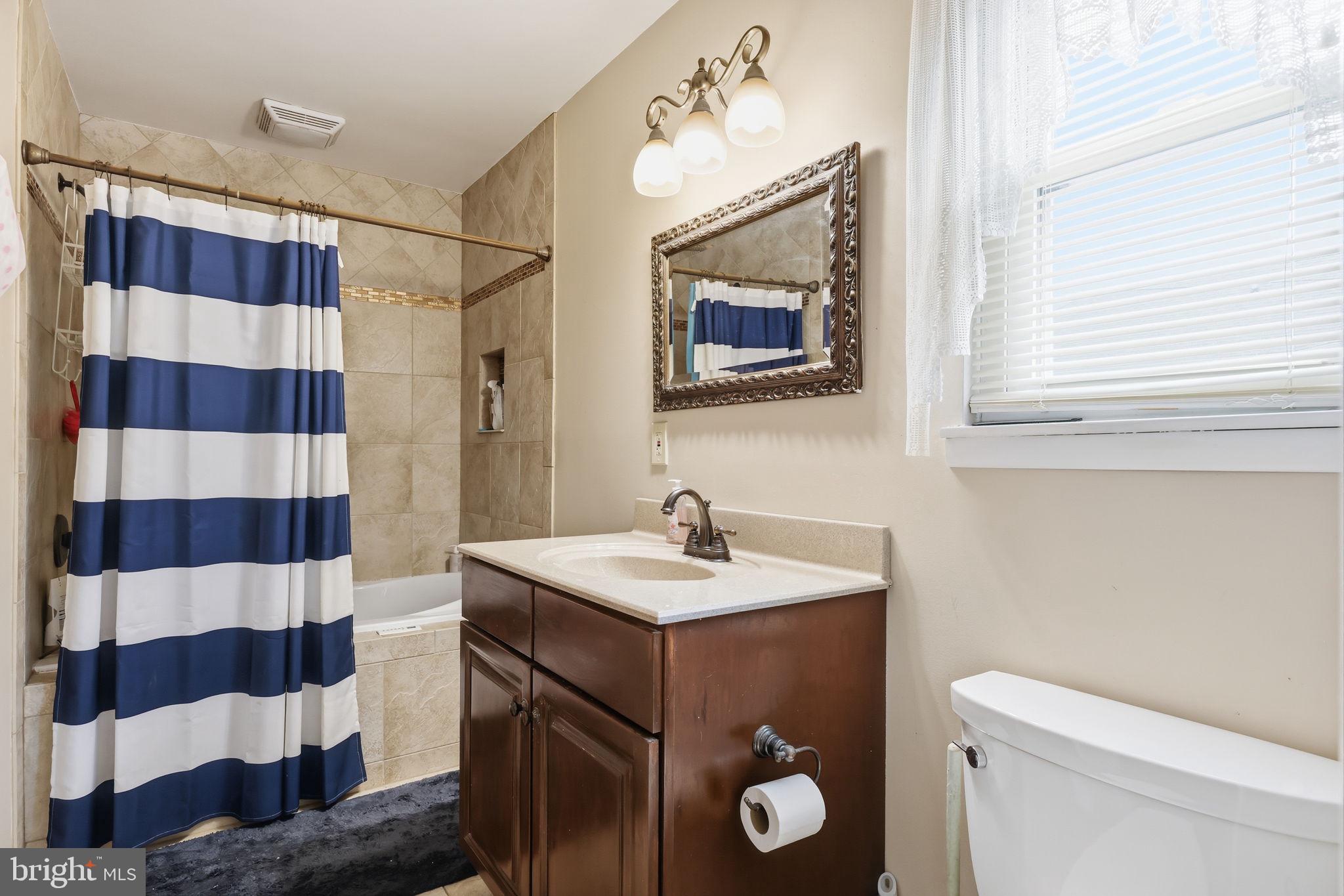 SALEM FARM - Residential