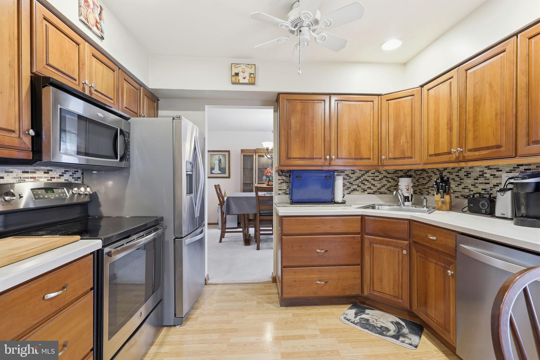 SALEM FARM - Residential