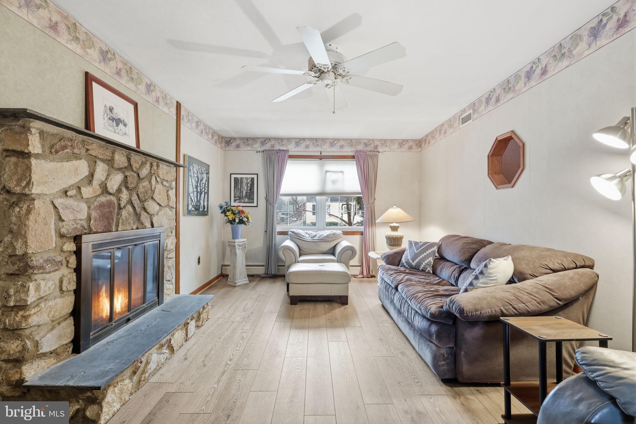 SALEM FARM - Residential