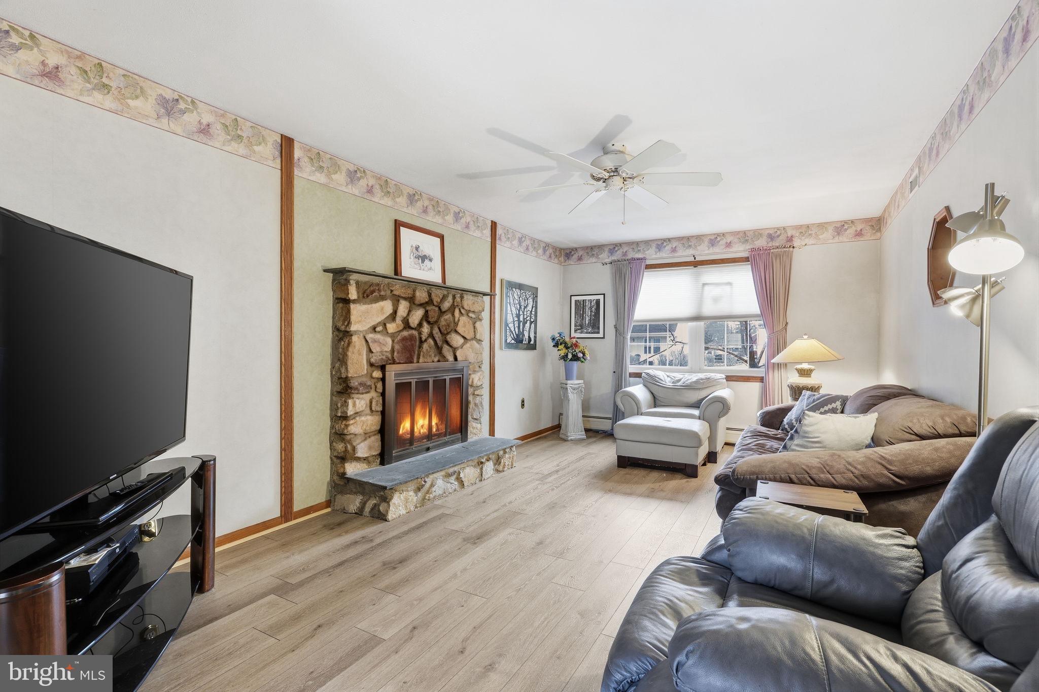 SALEM FARM - Residential