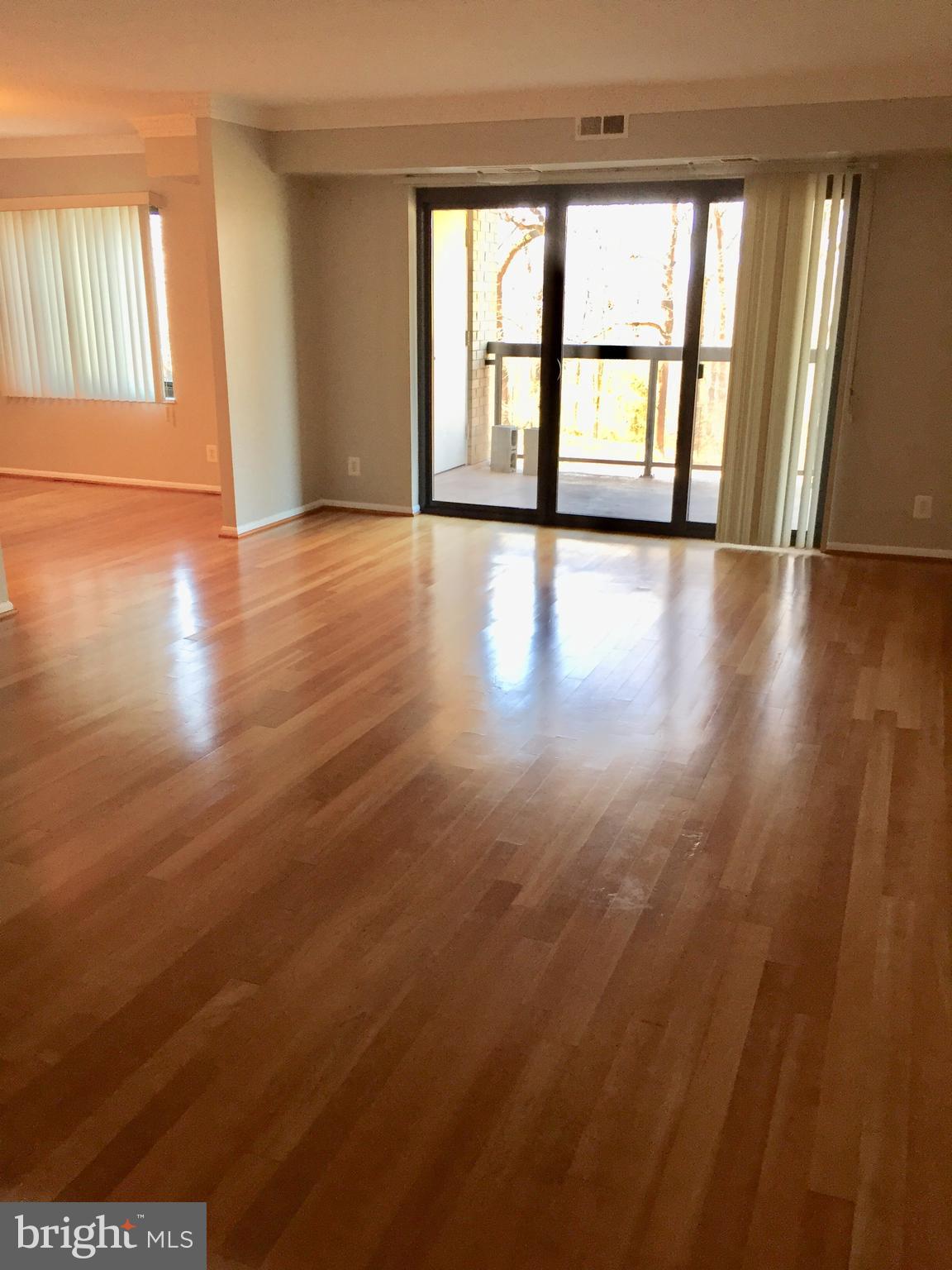 WATERGATE AT LANDMARK - Residential Lease