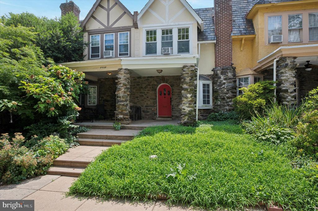 Photo of 7510 Boyer Street, PHILADELPHIA, PA 19119 (MLS # PAPH2519710)