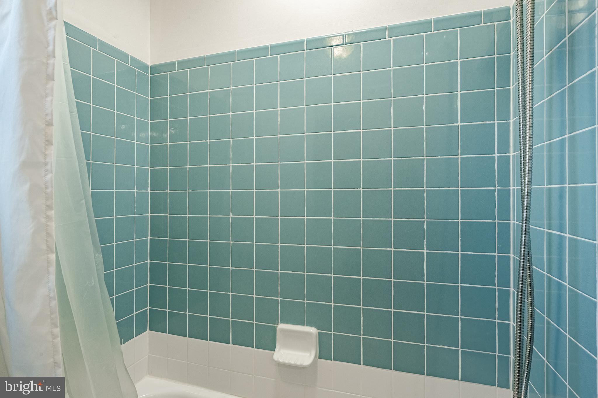 MAPLEFLOWER - Residential